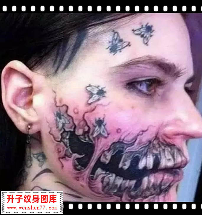 恐怖的脸部纹身