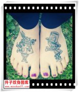 <b><font color='#FF0000'>重庆观音桥纹身店推荐：唯美脚背卡通纹身图片</font></b>