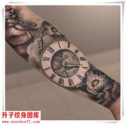 <b><font color='#FF0000'>江北纹身店推荐：手臂纹身 写实钟表 纹身图案</font></b>