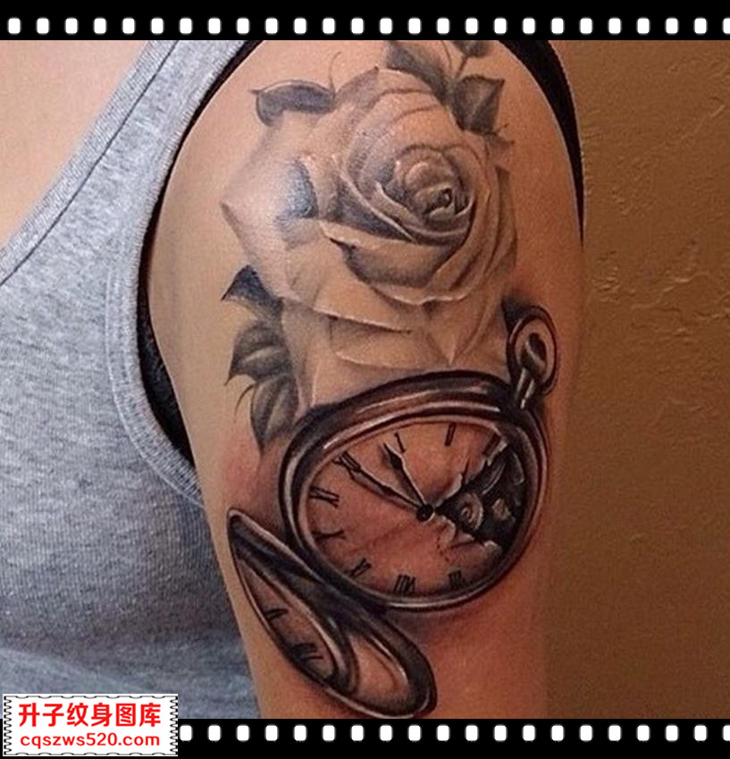手臂钟表玫瑰花纹身图案