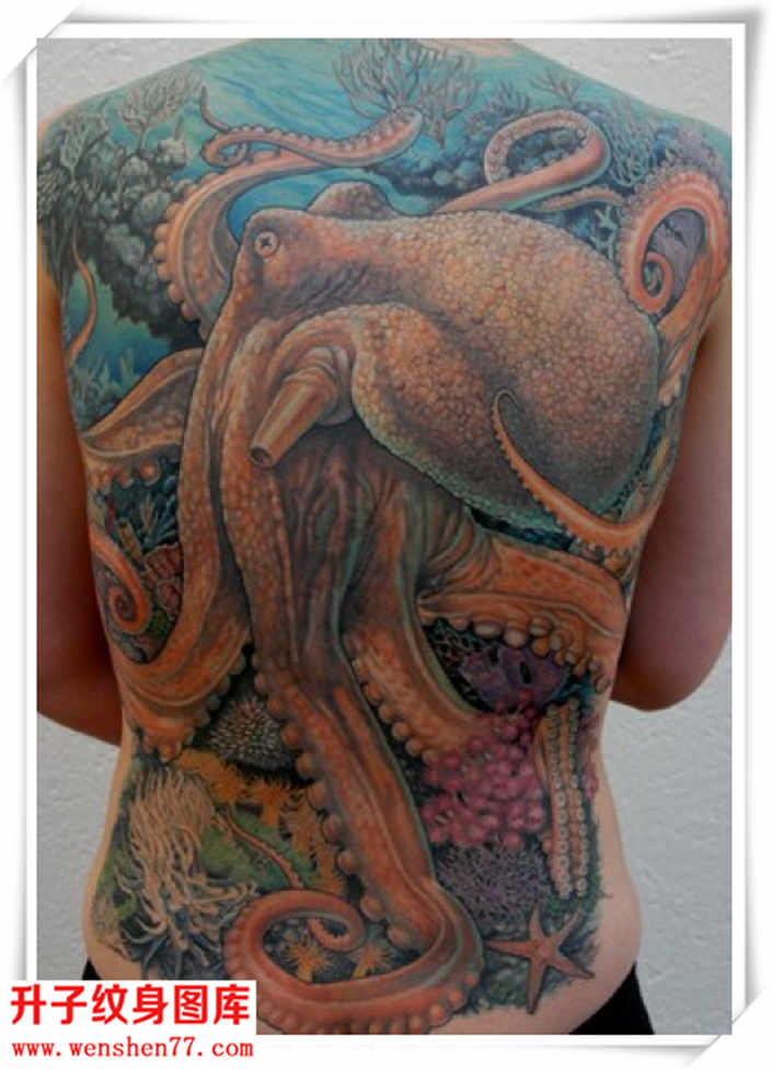 满背章鱼纹身图案