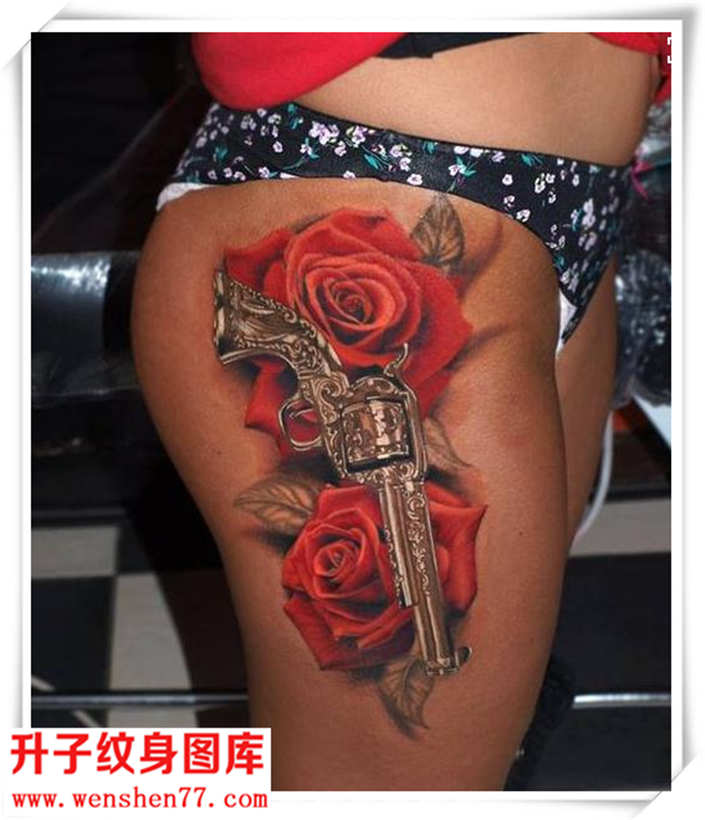 性感的臀部玫瑰花左轮纹身图案