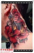 <b>霸气的脖子玫瑰花纹身机纹身图案</b>