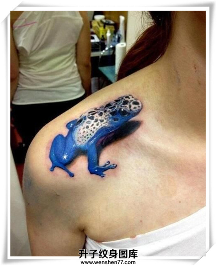 肩膀3D青蛙纹身图案大全