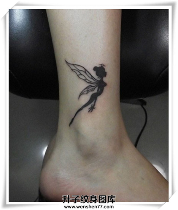 脚踝小天使精灵纹身图案