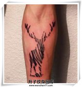 <b>手臂线条鹿纹身图案 重庆鹿纹身价格</b>