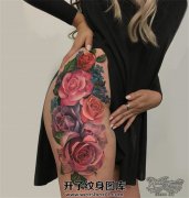 <b>大腿写实玫瑰花纹身图案 写实纹身价格</b>