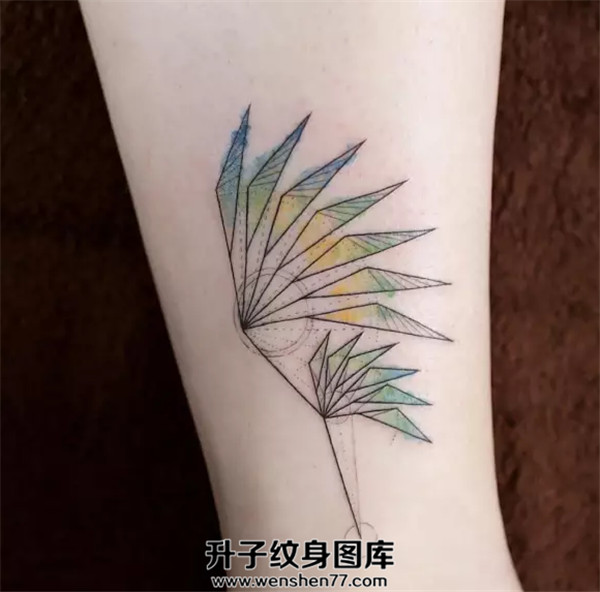 手臂翅膀纹身图案  重庆纹身店