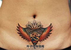 <b> 一期女性腹部的纹身图案大全 合川纹身</b>