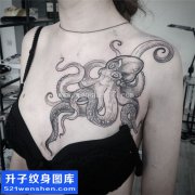 <b>女性胸部的纹身图案大全 江北纹身</b>