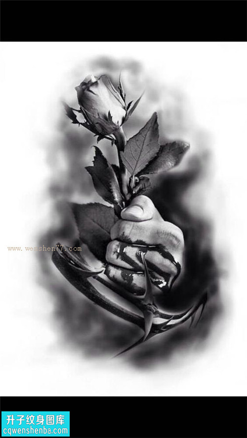 手与玫瑰花纹身手稿
