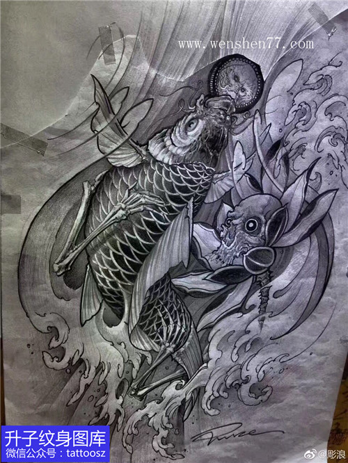 新传统黑白鲤鱼纹身手稿图案