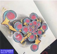 <b>欧美彩色菊花纹身手稿图案</b>