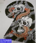 <b>半甲老传统骷髅头与蛇纹身手稿图案</b>
