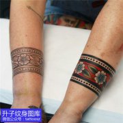 <b>手臂臂环纹身植物纹身图案</b>