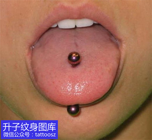 舌钉 舌头穿孔 效果图片