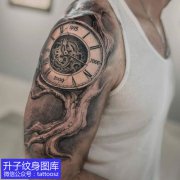 <b>重庆江津大臂外侧树和钟表纹身图案精品推荐</b>