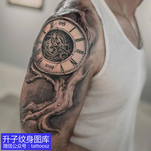 重庆江津大臂外侧树和钟表纹身图案精品推荐
