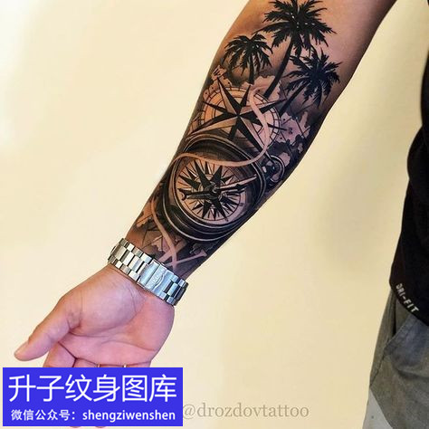 手臂内侧欧美黑灰指南针椰树纹身图案
