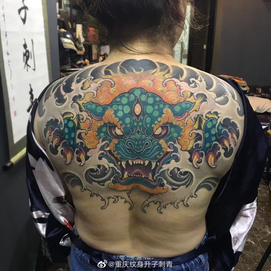 新传统半背遮盖旧纹身唐狮纹身 重庆刺青店本店作品