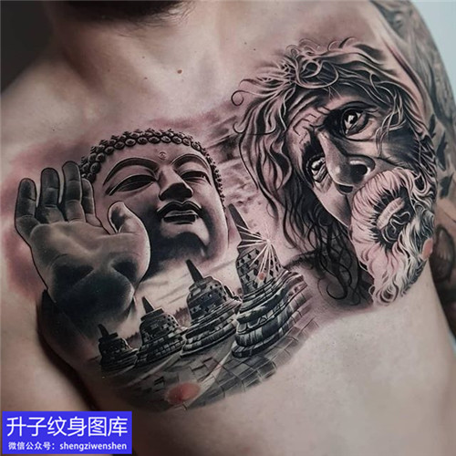 重庆纹身店推荐黑灰传统花胸纹身图案