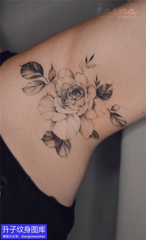 腋下素花玫瑰花纹身图案