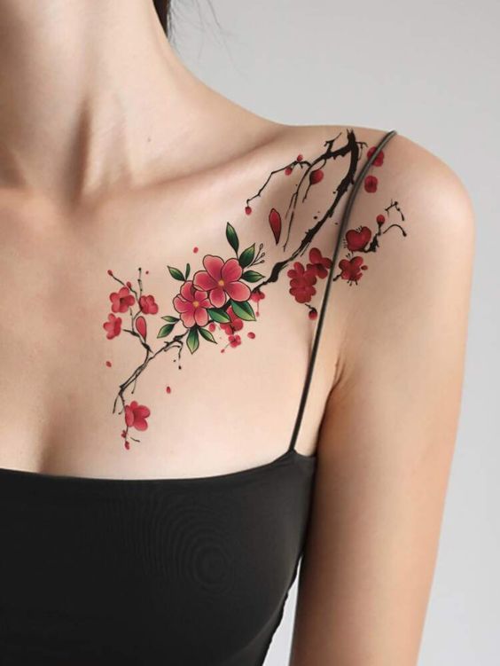 美女锁骨植物花卉纹身图案